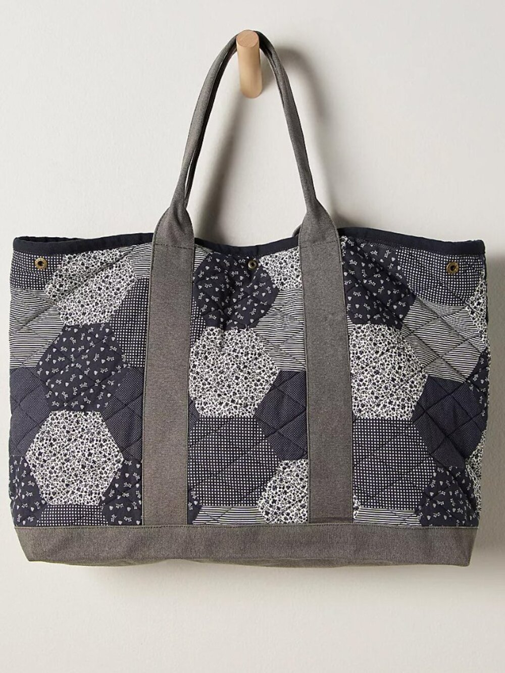 FREE PEOPLE Pippa Patchwork Tote / Blue Combo - Picture 9 of 11